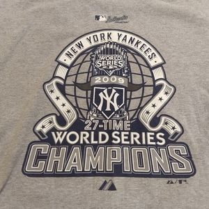 Majestic Shirts - NEW YORK YANKEES T-SHIRT 👕 2009 WORLD SERIES MLB Majestic Shirts - NEW YORK YANKEES T-SHIRT 👕 2009 WORLD SERIES MLB